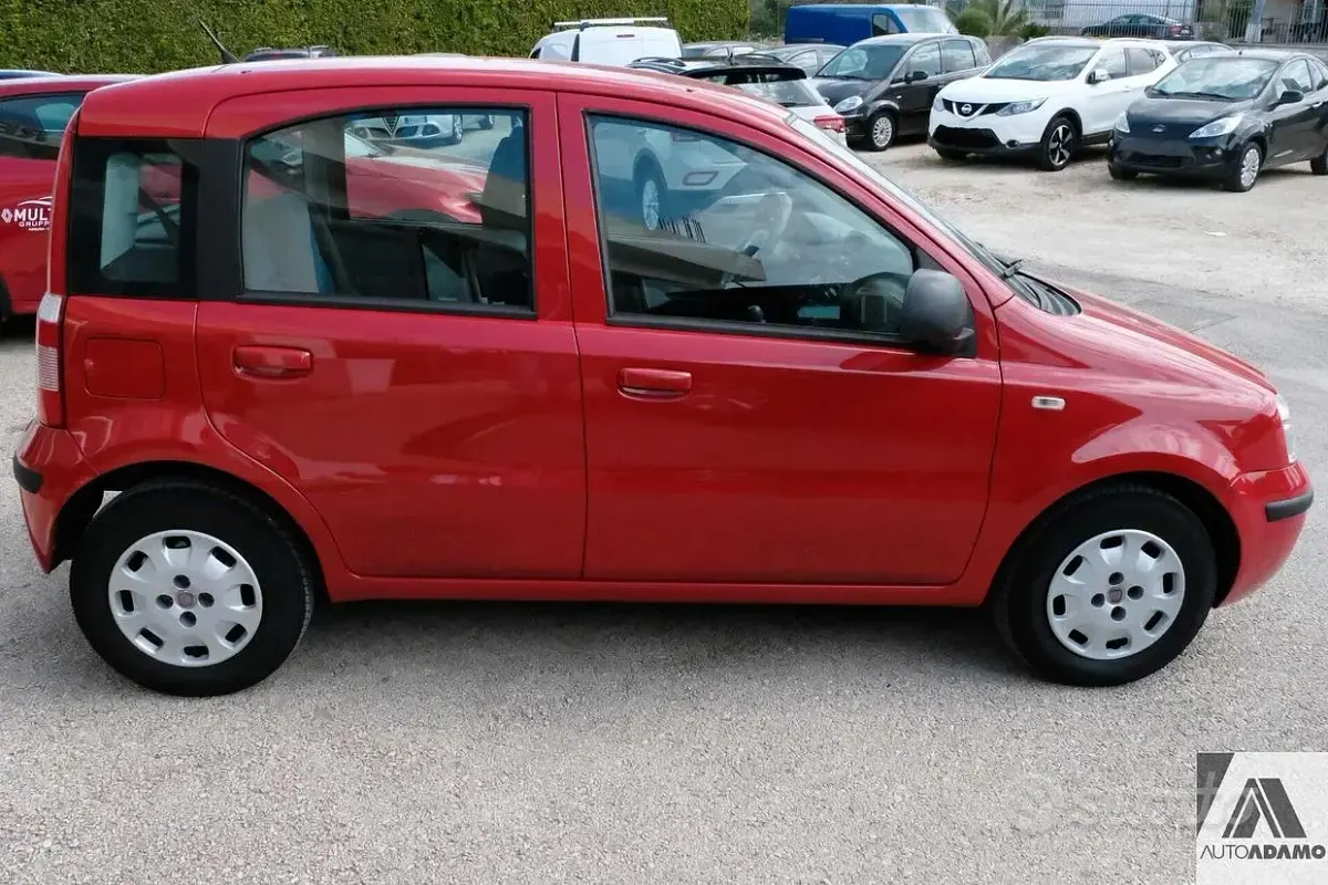 Usata Fiat Panda 69 CV (50 kW) 2011 Rosso Utilitaria