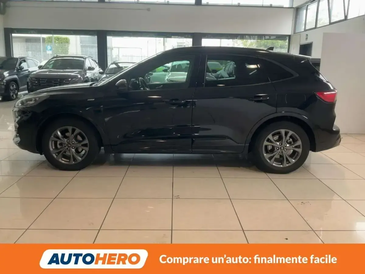 Usata Ford Kuga ST-Line X 120 CV (88 kW) 2021 Nero SUV