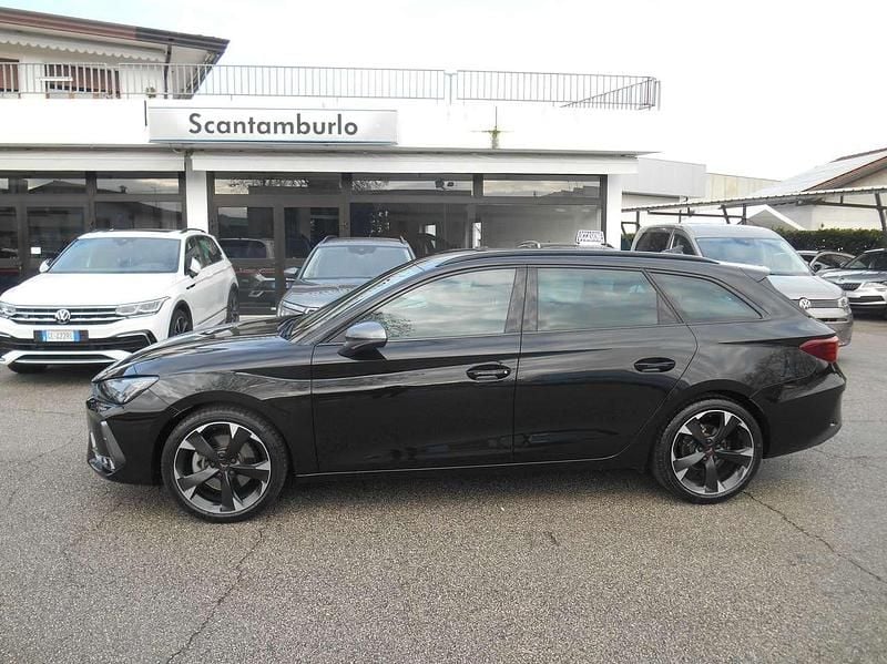 Usata Cupra Leon 150 CV (110 kW) 2025 Other Station wagon