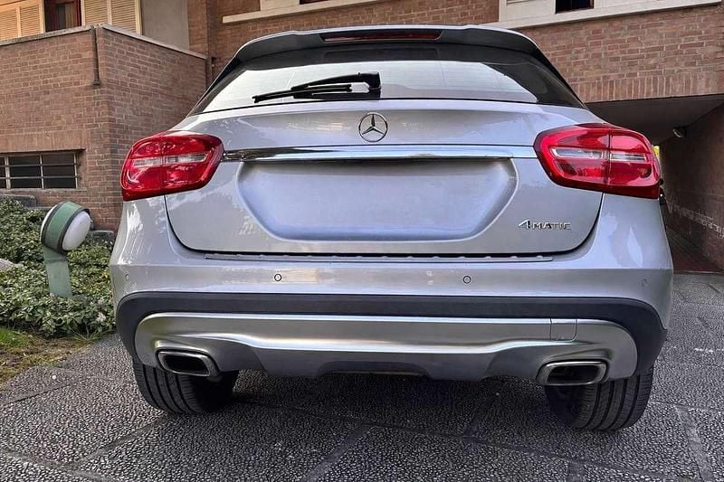 Usata Mercedes GLA220 170 CV (125 kW) 2014 SUV