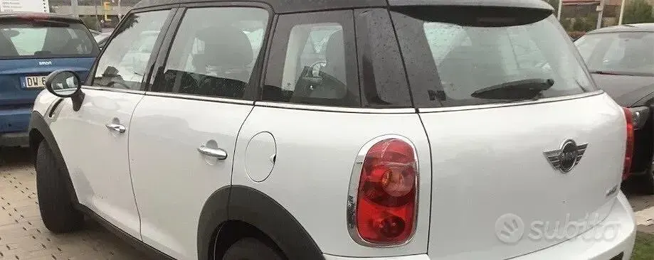 Usata Mini Cooper Countryman 122 CV (89 kW) 2013 Bianco SUV