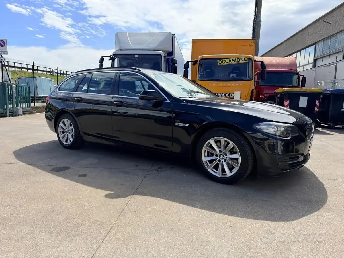 Usata BMW 520 184 CV (135 kW) 2014 Nero Station wagon