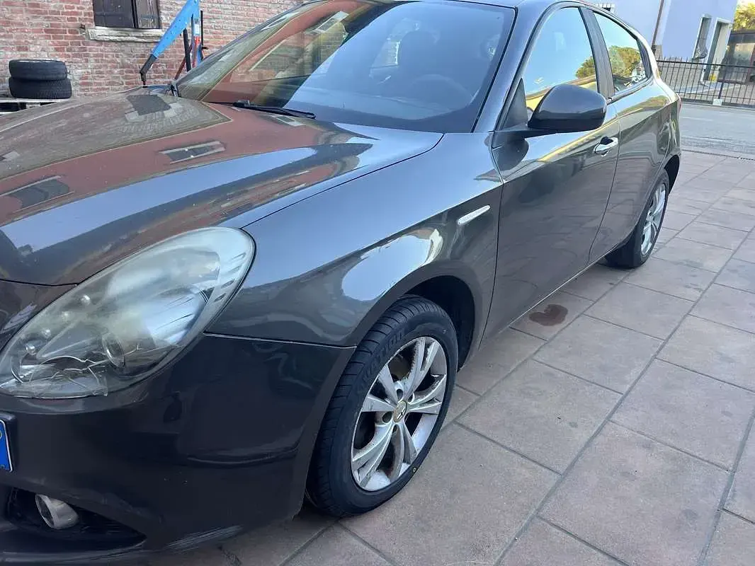 Gebraucht Alfa Romeo Giulietta Progression 105 PS (77 kW) 2013 Kleinwagen
