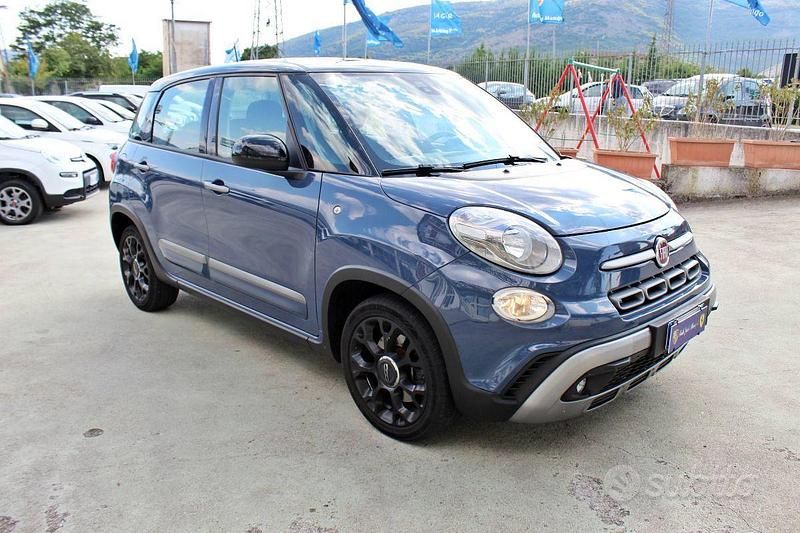 Usata Fiat 500L Cross 121 CV (88 kW) 2017 Blu Monovolume