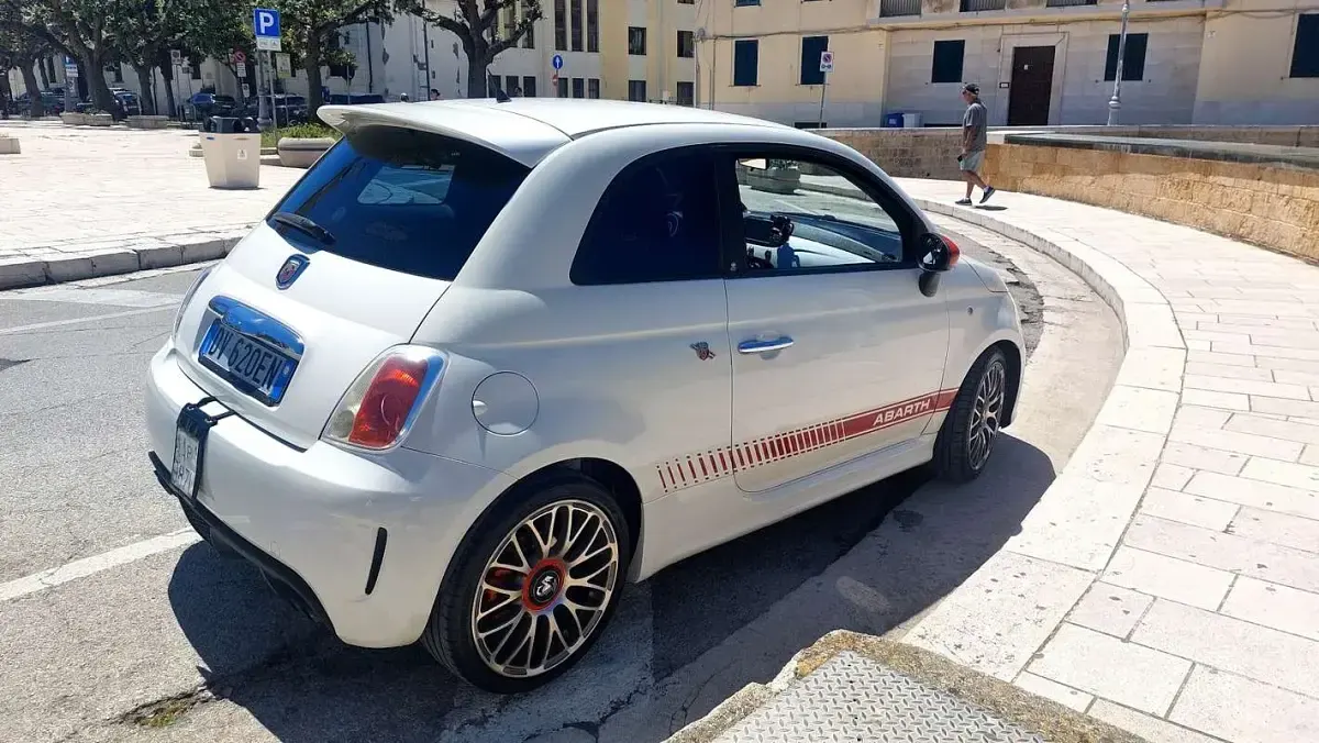 Usata Abarth 500 135 CV (99 kW) 2009 Utilitaria