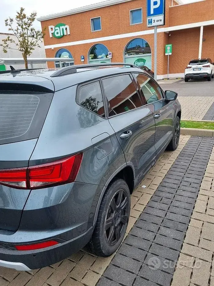 Usata Seat Ateca 116 CV (85 kW) 2018 Blu SUV