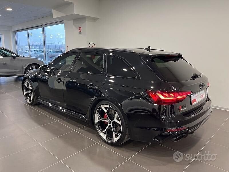 Usata Audi RS4 Ambiente 450 CV (330 kW) 2024 Nero mythos metallizzato Station wagon