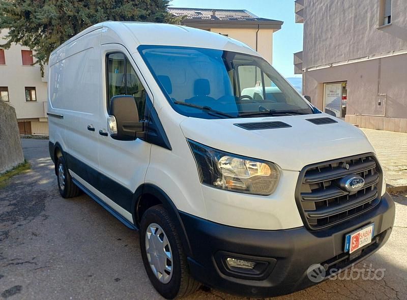 Usata Ford Transit 130 CV (95 kW) 2024 Bianco Berlina