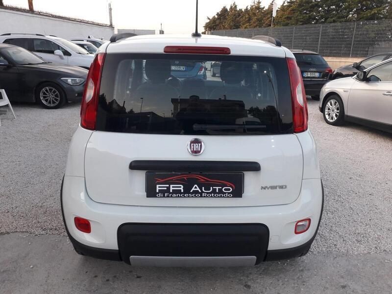 Usata Fiat Panda 70 CV (51 kW) 2024 Bianco Utilitaria