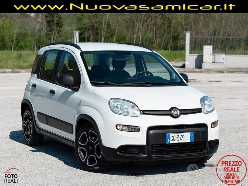 Usata Fiat Panda City Life 70 CV (51 kW) 2021 Bianco Utilitaria