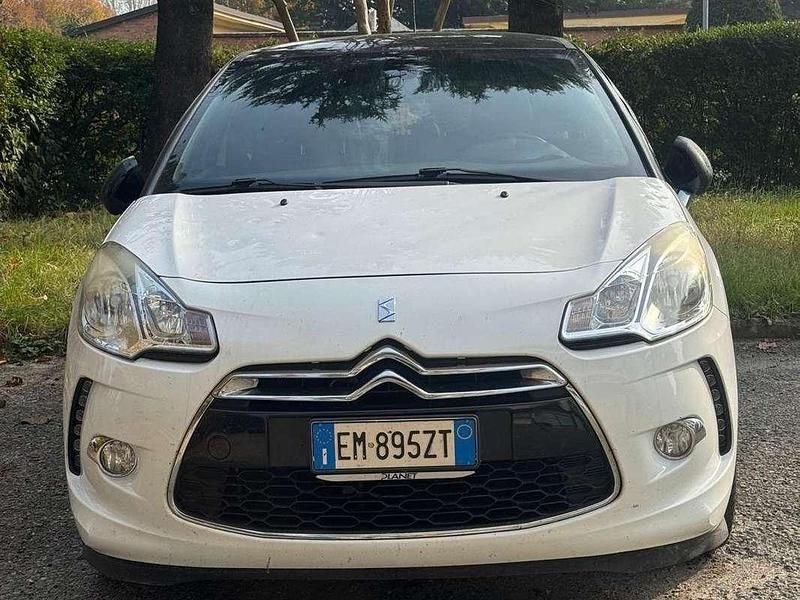 Usata Citroën DS3 95 CV (69 kW) 2012 Bianco Coupé