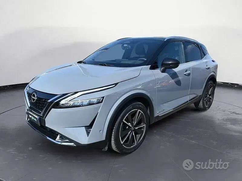 Usata Nissan Qashqai Tekna 190 CV (139 kW) 2023 Grigio SUV