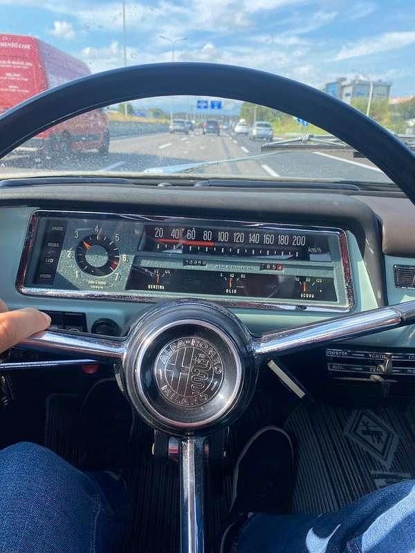 Usata Alfa Romeo Giulia 1300 Ti 77 CV (56 kW) 1967 Blu/azzurro Berlina