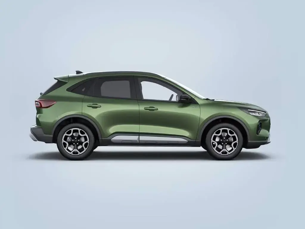 Nuova Ford Kuga Active X 180 CV (132 kW) 2026 Bursting green  metallizzato SUV