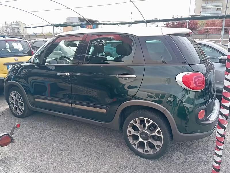 Usata Fiat 500L Trekking 105 CV (77 kW) 2013 Verde Monovolume