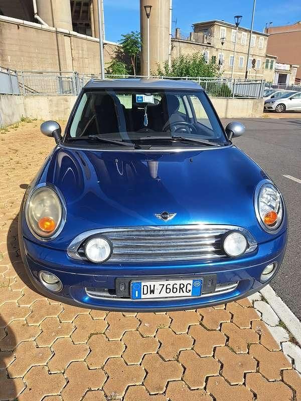 Blu/azzurro Usata 2009 Mini Cooper Clubman Pepper Station wagon | 4500 € - Immagine 1/4