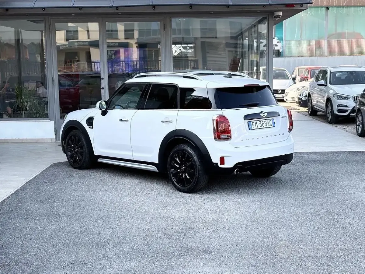 Usata Mini Cooper D Countryman Hype 150 CV (110 kW) 2017 Bianco SUV