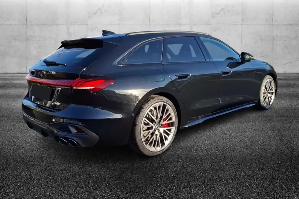 Usata Audi S5 367 CV (269 kW) 2025 Nero Station wagon