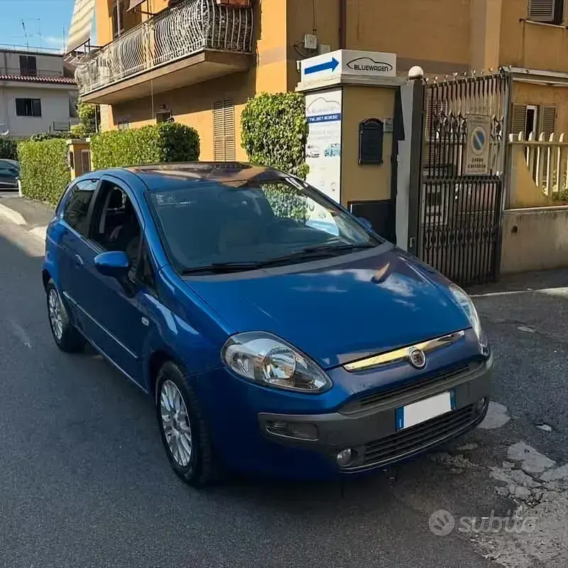 Usata Fiat Punto Evo Dynamic 77 CV (56 kW) 2010 Utilitaria