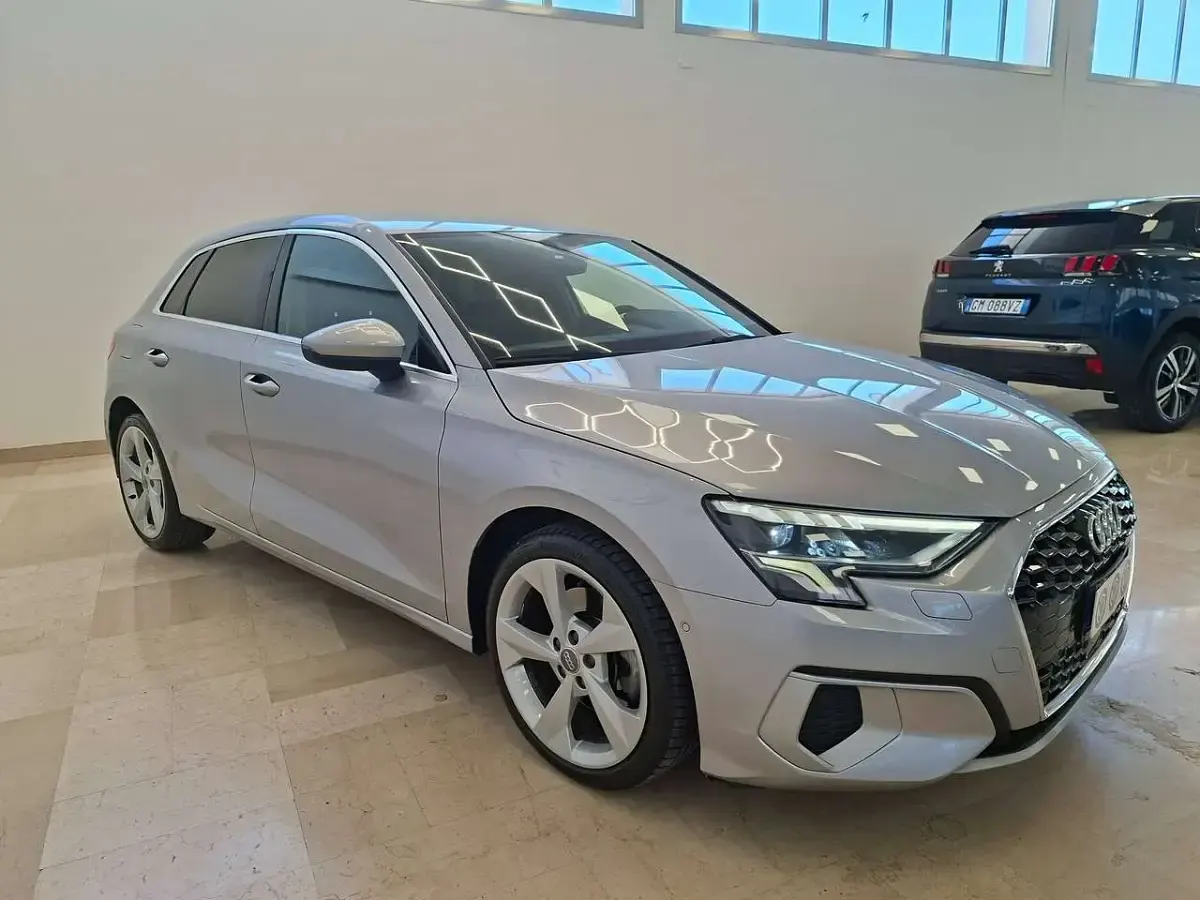 Usata Audi A3 Advanced 150 CV (110 kW) 2021 Grigio Berlina