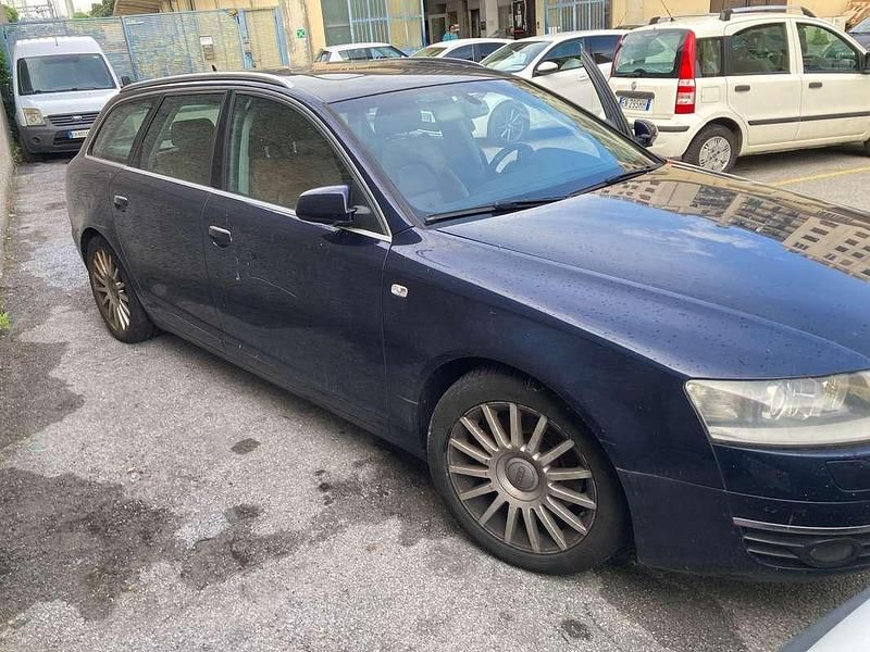 Usata Audi A6 232 CV (170 kW) 2006 Blu/azzurro Station wagon
