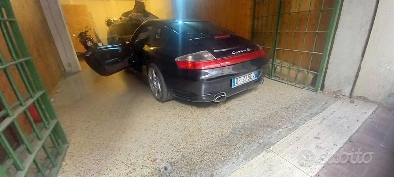 Nero Usata 2004 Porsche 996 Coupé | 60.000 € (Molto cara) - Immagine 1/4
