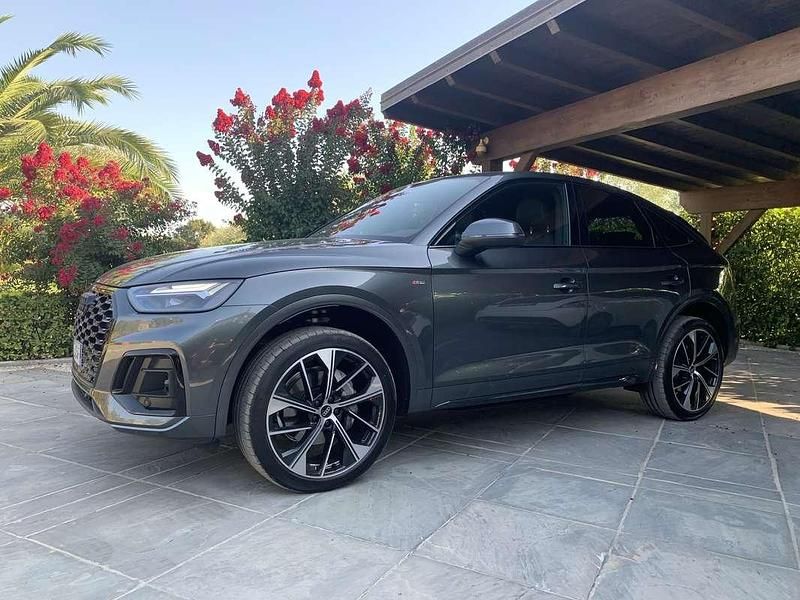 Usata Audi Q5 Sportback S-line plus 204 CV (150 kW) 2021 Grigio SUV