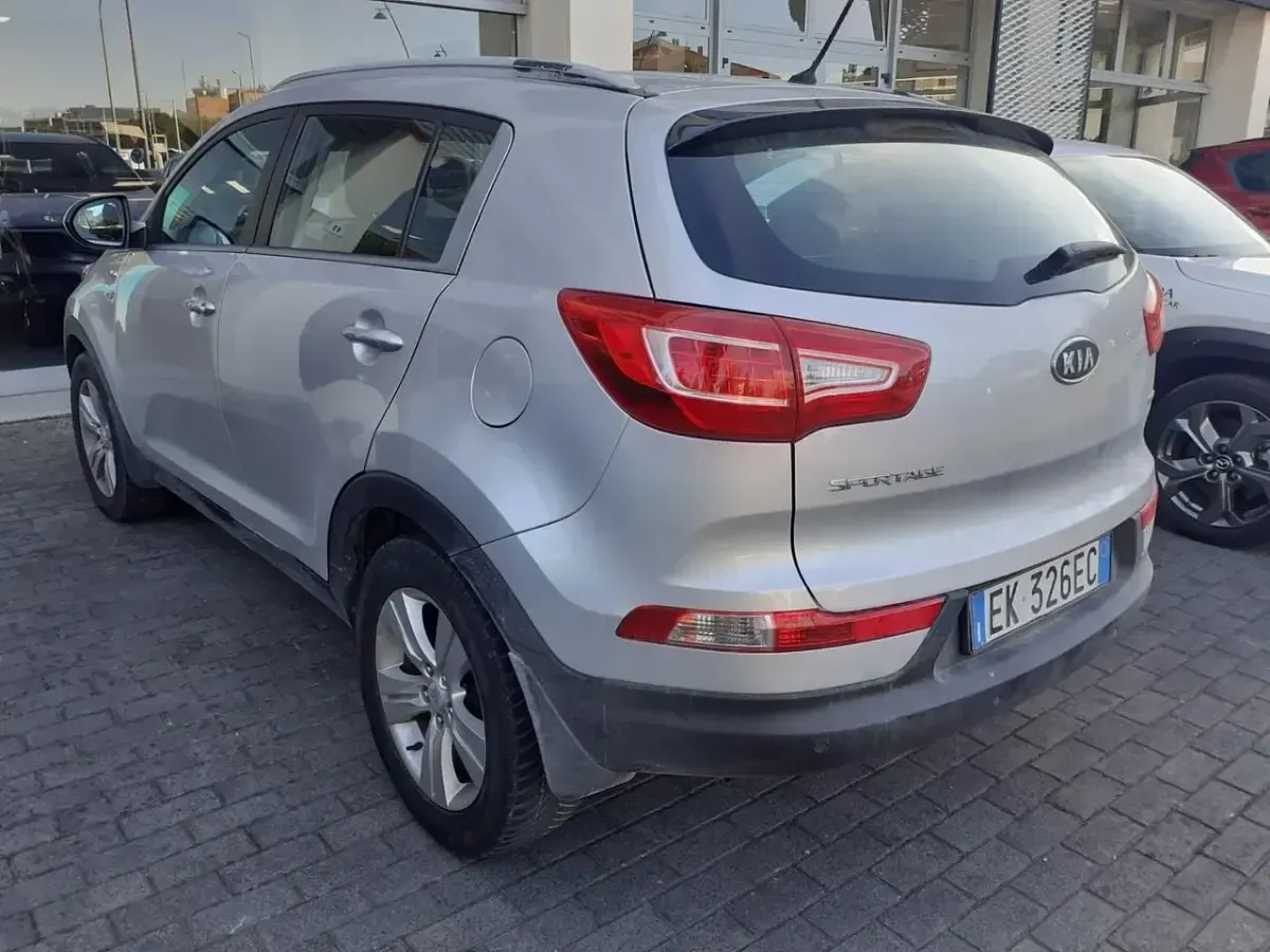 Usata Kia Sportage 136 CV (100 kW) 2011 Argento SUV