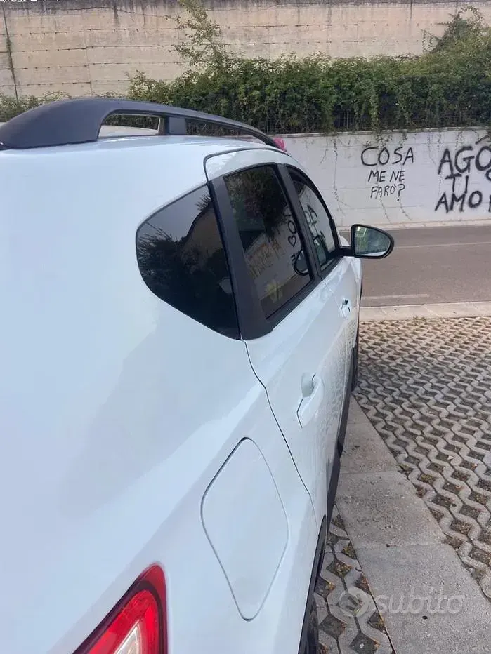 Usata Nissan Qashqai 106 CV (77 kW) 2011 Bianco SUV