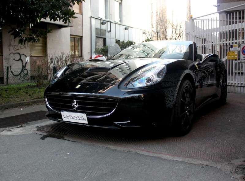 Usata Ferrari California 460 CV (338 kW) 2009 Nero daytona met. Cabrio