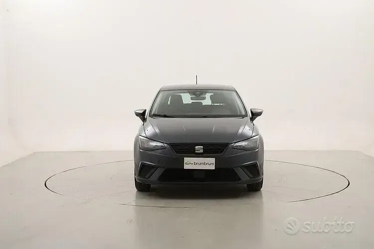 Usata Seat Ibiza Business 110 CV (80 kW) 2023 Grigio Utilitaria