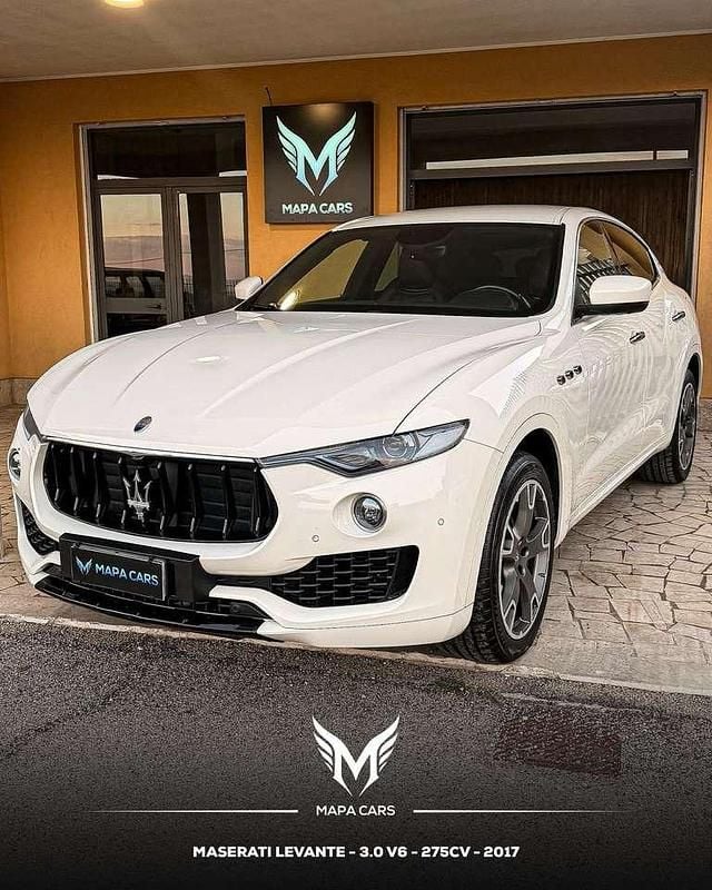 Bianco Usata 2017 Maserati Levante SUV | 28.500 € (Buon prezzo) - Immagine 1/4