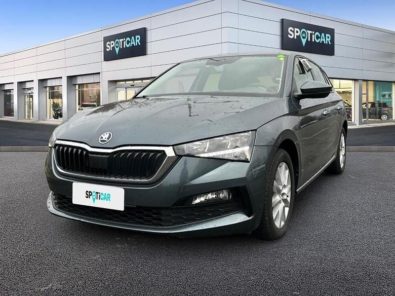 Grigio Usata 2021 Skoda Scala Ambition Utilitaria | 13.900 € (Super prezzo) - Immagine 1/4
