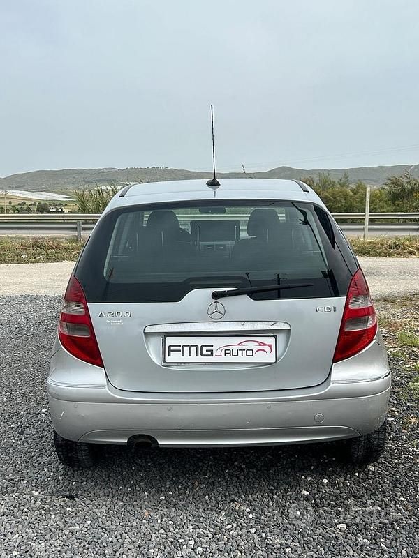 Usata Mercedes A200 Elegance 140 CV (102 kW) 2005 Grigio SUV