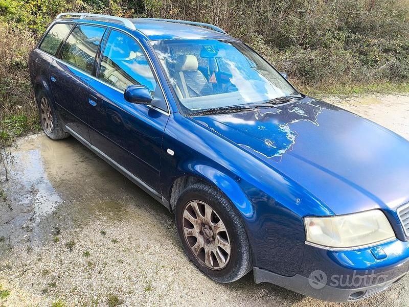 Usata Audi A6 150 CV (110 kW) 2000 Blu Station wagon