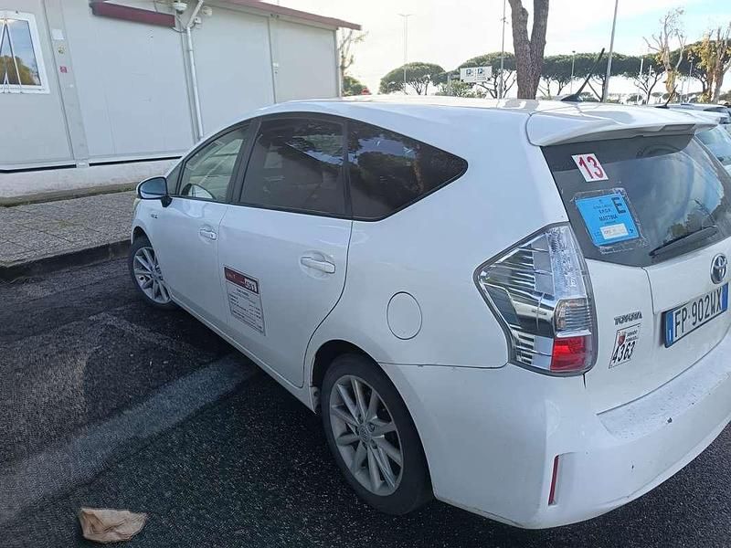 Gebraucht Toyota Prius+ Lounge 99 PS (72 kW) 2013 Weiß Van / Kleinbus