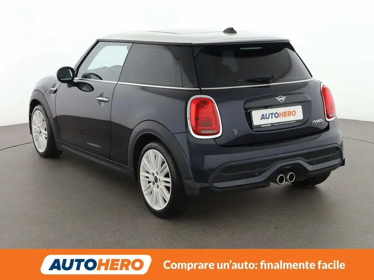 Usata Mini Cooper S Essential 178 CV (130 kW) 2022 Blu/azzurro Utilitaria