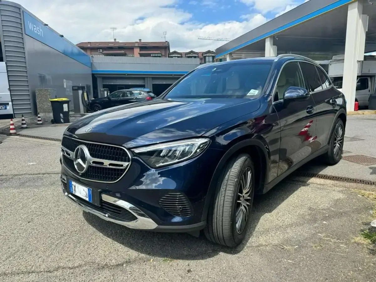 Usado Mercedes GLC220 Advanced 197 CV (144 kW) 2023 Azul SUV