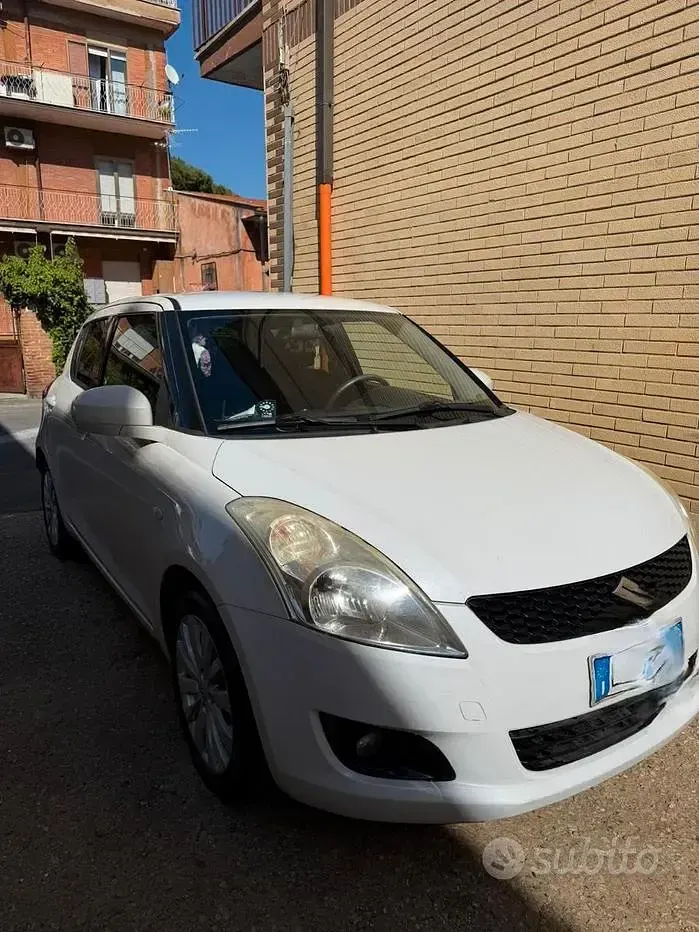 Usata Suzuki Swift 94 CV (69 kW) 2012 Utilitaria