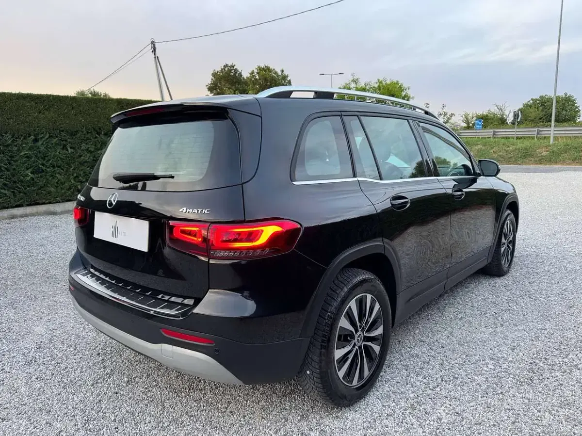Usata Mercedes GLB220 190 CV (139 kW) 2023 Nero SUV