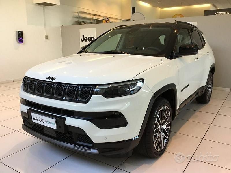 Usata Jeep Compass Summit 131 CV (96 kW) 2025 Bianco SUV