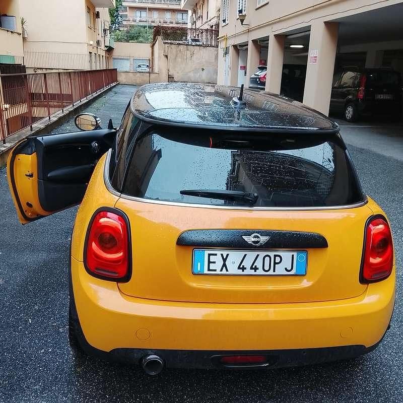 Usata Mini John Cooper Works 211 CV (155 kW) 2014 Giallo Utilitaria