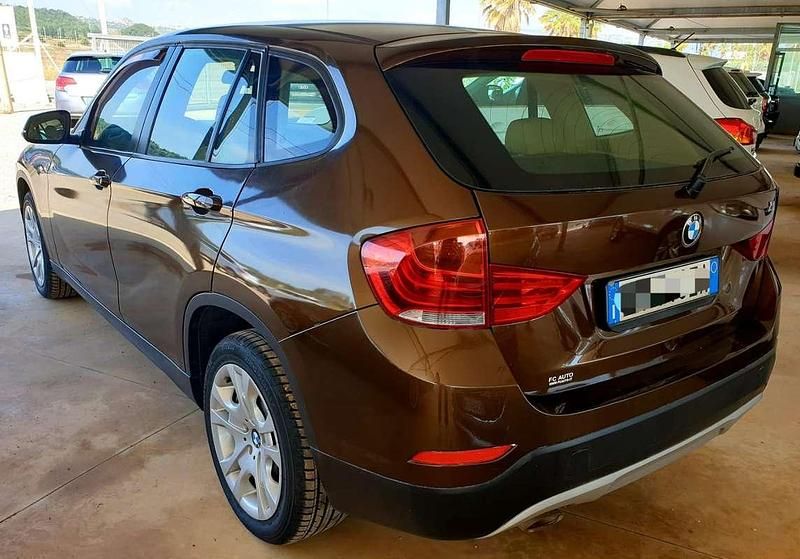 Usata BMW X1 116 CV (85 kW) 2013 Marrone SUV