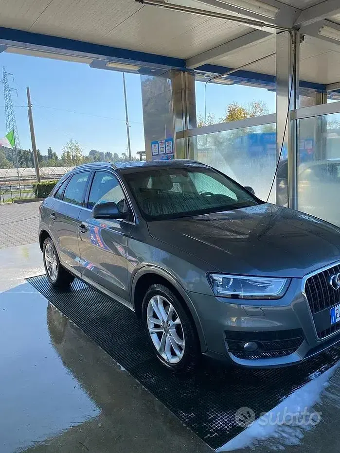 Usata Audi Q3 140 CV (102 kW) 2012 Grigio SUV