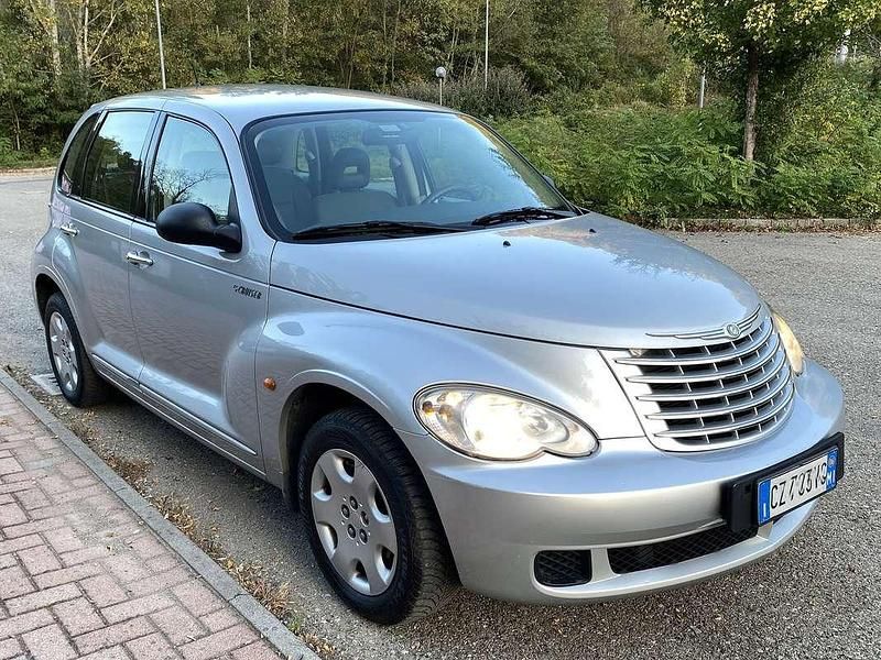 Argento Usata 2006 Chrysler PT Cruiser Clasic Tre volumi | 3500 € (Cara) - Immagine 1/4