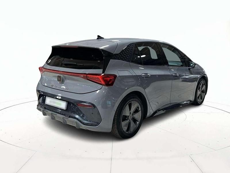 Usata Cupra Born 69 kW (95 CV) 2022 Grigio pastello Utilitaria