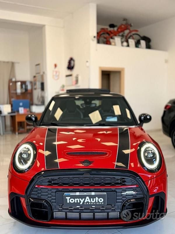 Usata Mini John Cooper Works 231 CV (169 kW) 2023 Rosso Utilitaria