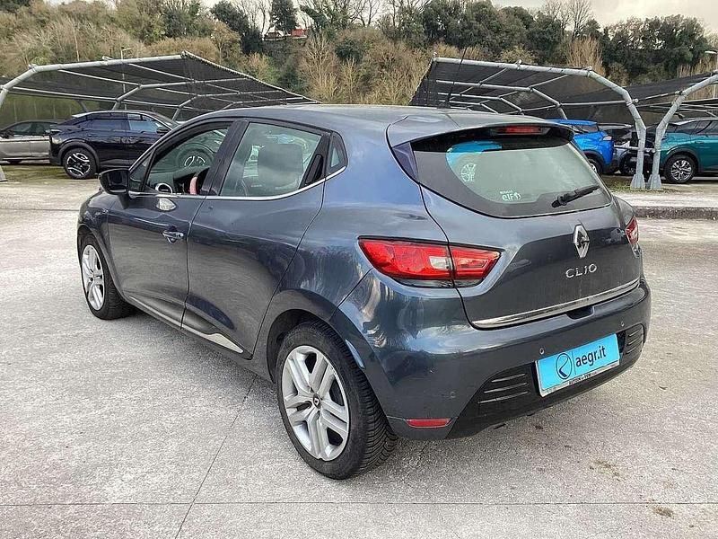 Usata Renault Clio IV 90 CV (66 kW) 2018 Grigio Berlina