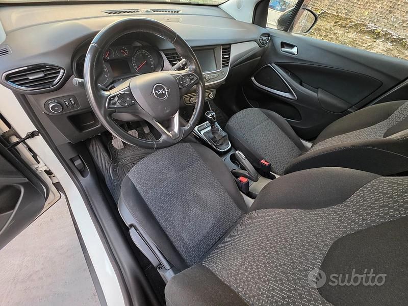 Usata Opel Crossland X 110 CV (80 kW) 2024 Bianco SUV