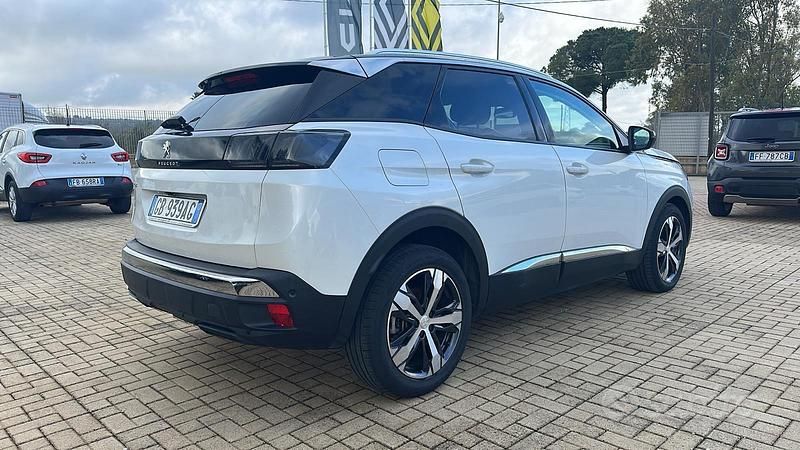 Usata Peugeot 3008 132 CV (97 kW) 2021 Bianco SUV
